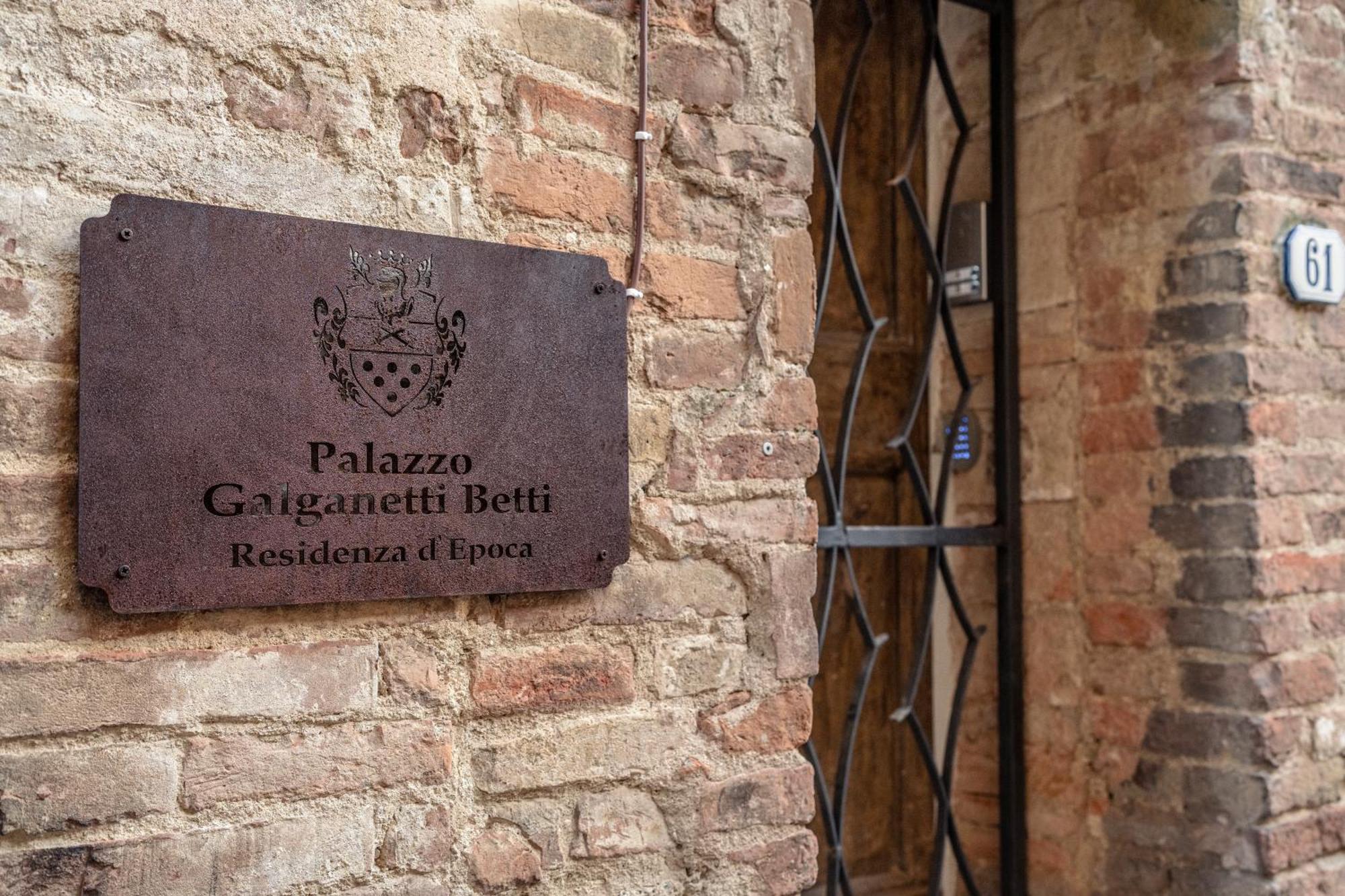 Palazzo Galganetti Betti Holiday home *